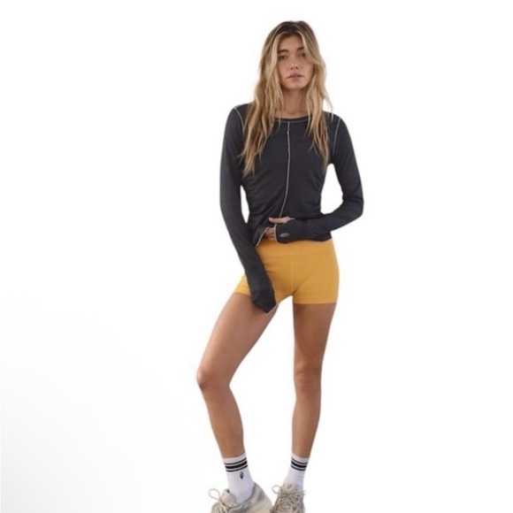 free people movement Tops - NWT Free People Movement Gray Right On Run Long Sleeve Top, Size Small